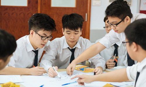 Trường THPT Đông Đô tuyển sinh năm học 2024-2025